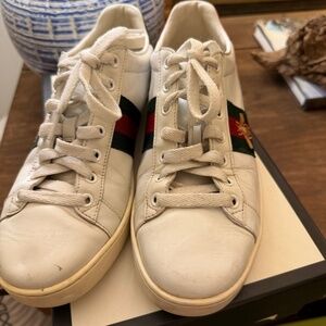 Gucci tennis shoes